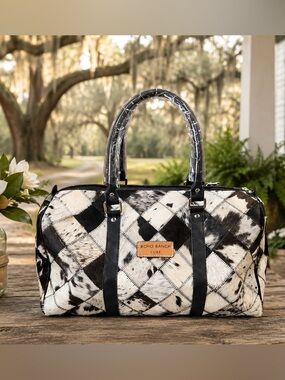 🐮 Beautiful Cowhide Weekender Bag 🐮
